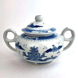 Vintage Blue White Porcelain Chinoiserie  Sugar Bowl w/ Lid & Handles
